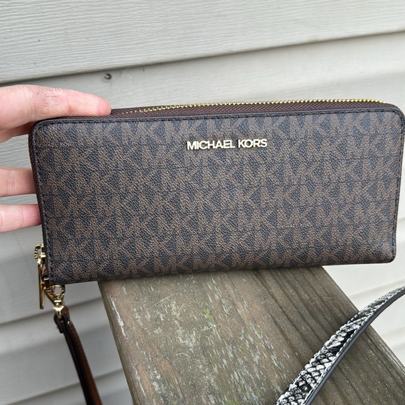 Michael Kors Emilia satchel and Wallet Set-nwt - Picture 14 of 17